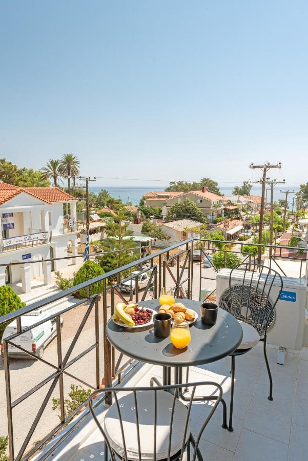 Costa Azzurra Hotel Skala  Екстер'єр фото